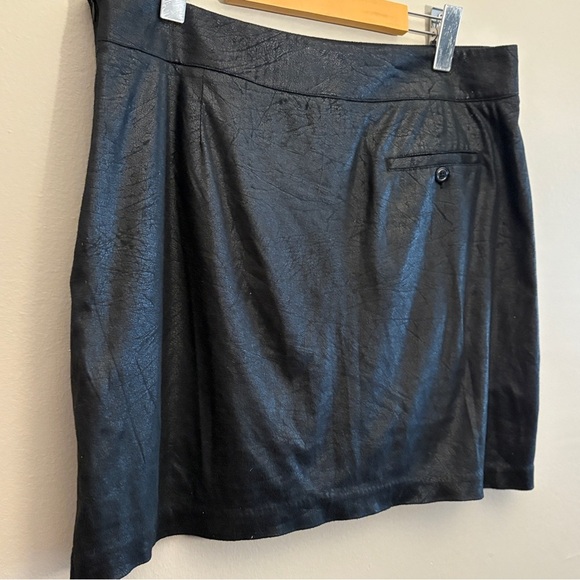 Greg Norman Black Faux Brushed Suede Golf Skort – Size 8 Like New - Picture 9 of 14